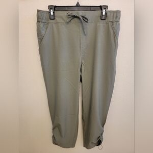 NWT Eddie Bauer Ladies Outdoor Pant